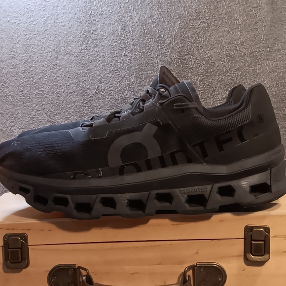 On Cloud Men's Cloudmonster Running Shoes, Size 13 - Picture 1 of 10